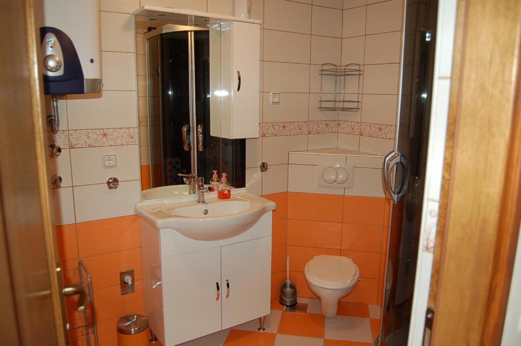 Apartment In Privlaka With Terrace, Air Conditioning, Wi-Fi, Washing Machine 外观 照片